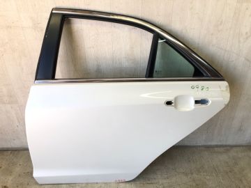Дверь задн. лев. CADILLAC ATS 12-19