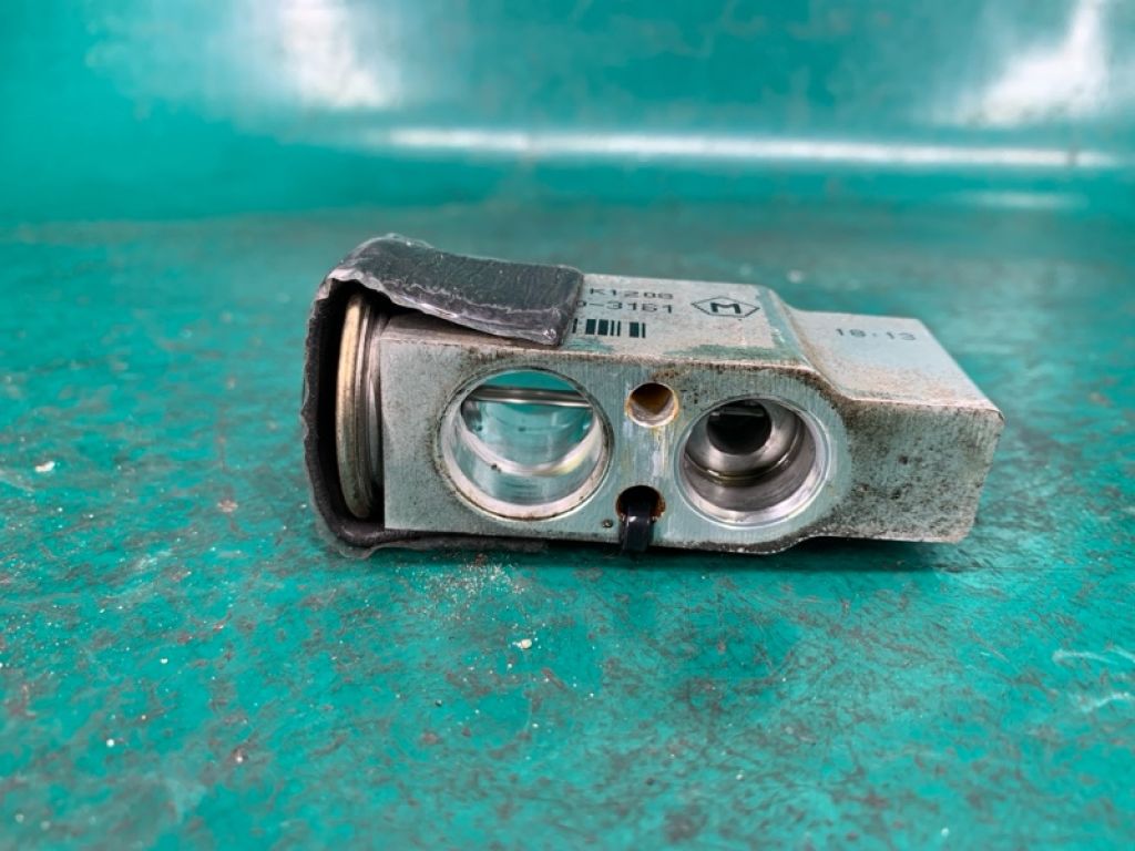 80221-STX-A41 | Клапан кондиціонера HONDA PILOT 08-15