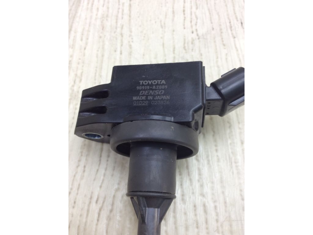 90919A2009 | Катушка зажигания TOYOTA CAMRY 70 17- - Фото 2