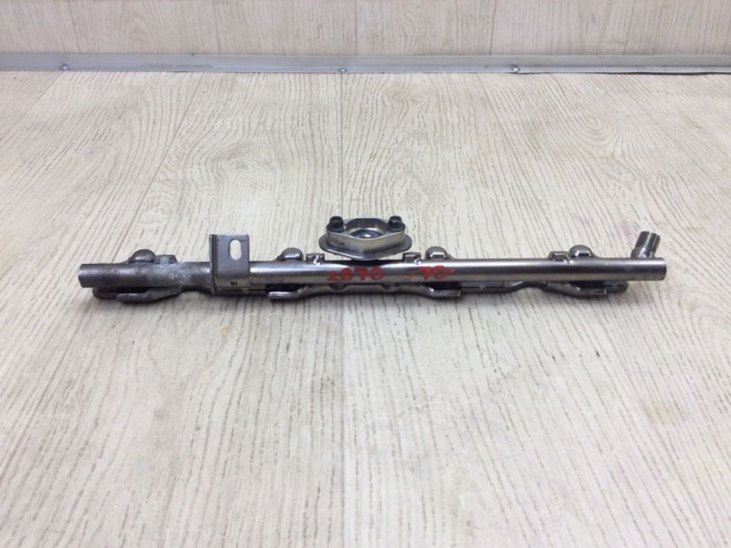 2381425010 | Топливная рейка TOYOTA CAMRY 70 17-