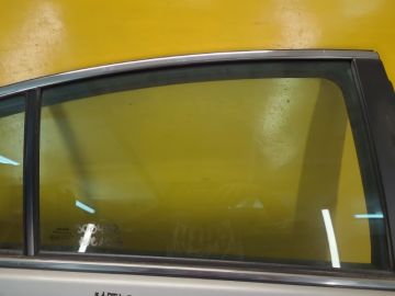 Скло дверей задн. прав. TOYOTA AVENSIS 08-18