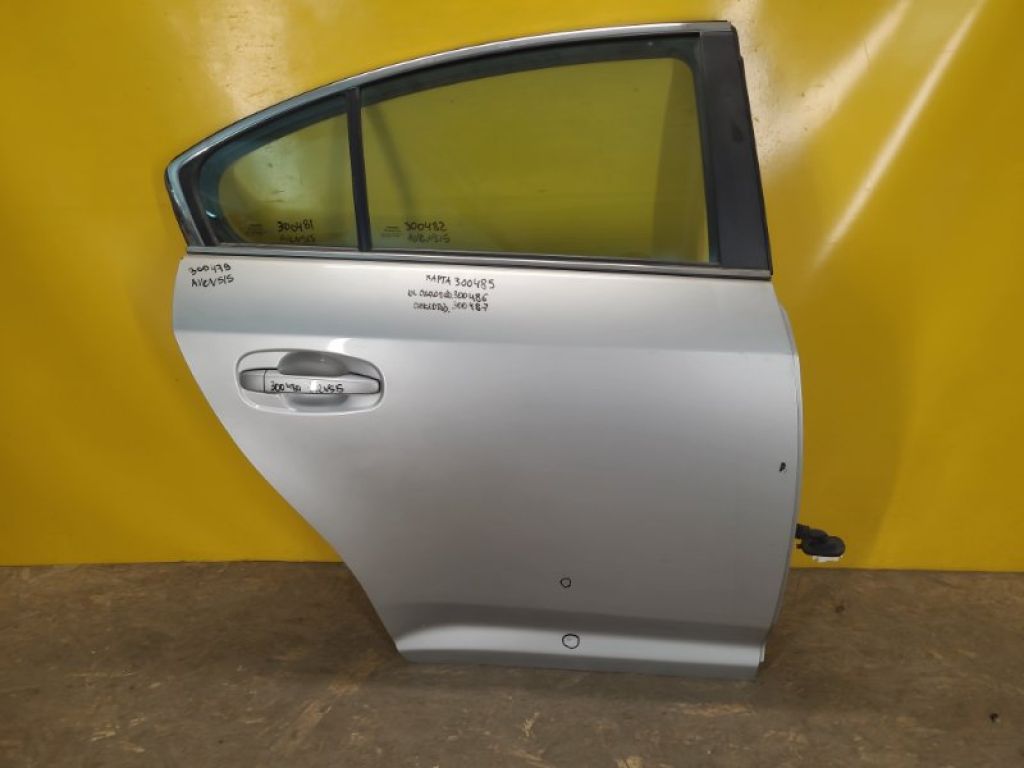 67003-05040 | Дверь задн. прав. TOYOTA AVENSIS 08-18