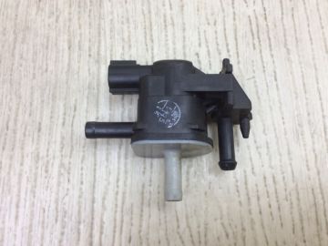 Клапан электромагнитный (вакуумный) TOYOTA CAMRY 40 06-11