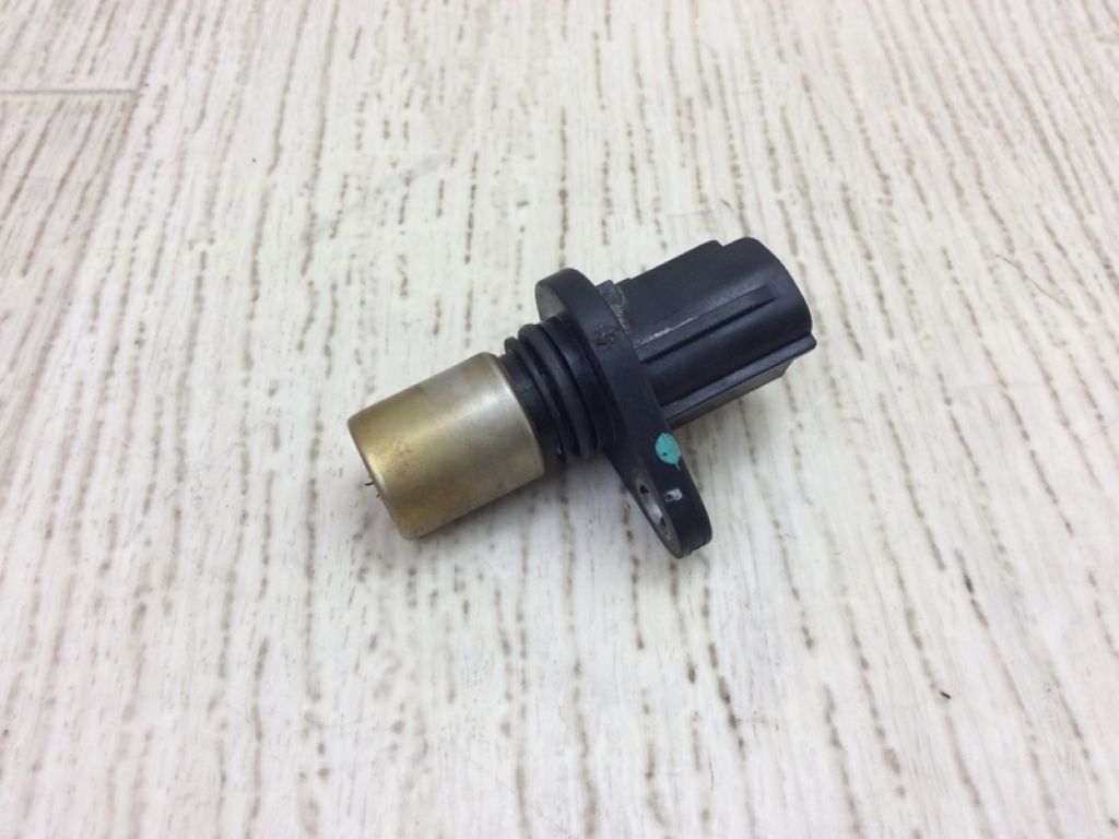 9008019014 | Датчик положения распредвала TOYOTA CAMRY 40 06-11