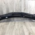 AE8Z-54018A16-A | Пластик під лобове скло / Жабо FORD FIESTA 08-17 - Прев'ю 8