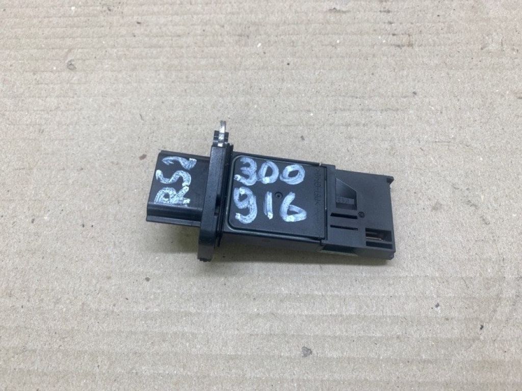 22680-7S00A | Расходомер воздуха NISSAN PATHFINDER R52 12-21