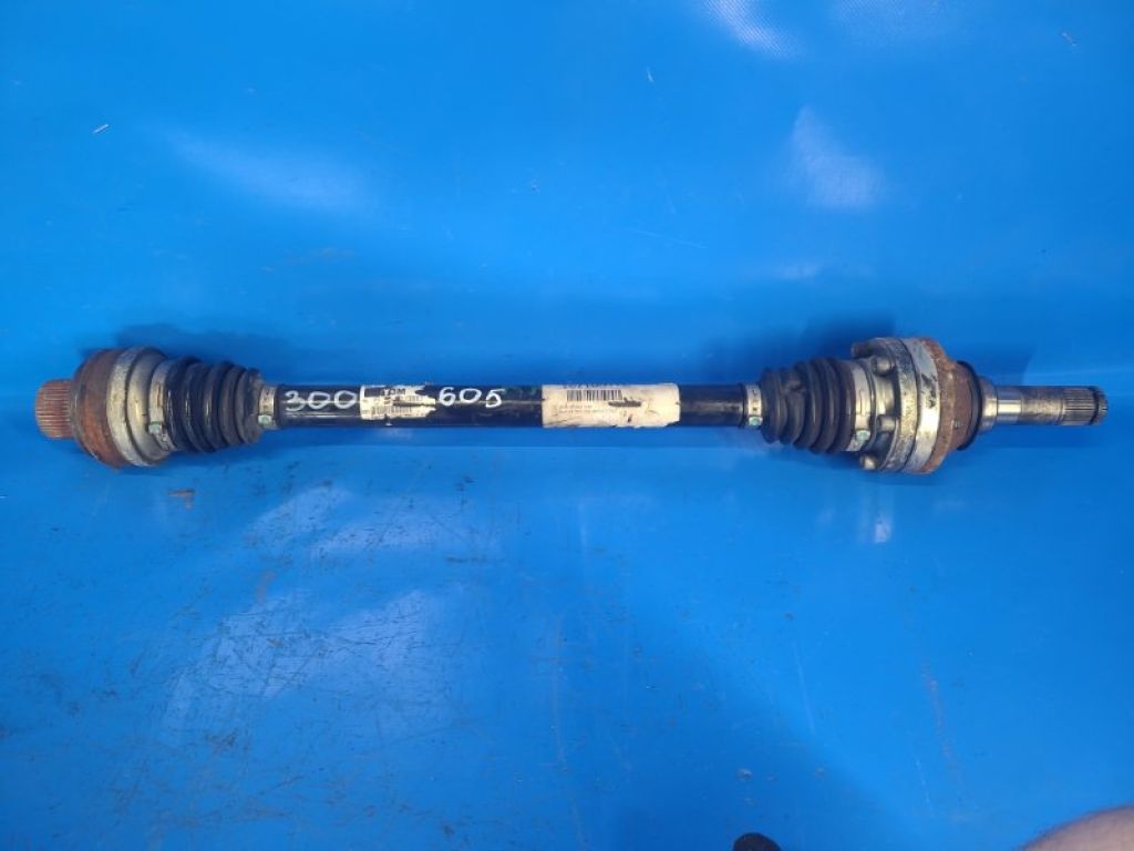 8K0 501 203 M | Привод задний прав. AUDI A4 08-15