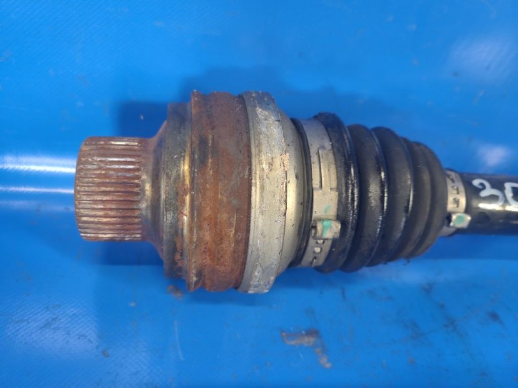 8K0 501 203 M | Привод задний прав. AUDI A4 08-15 - Фото 2