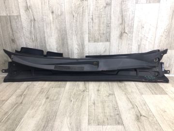 Пластик под лобовое стекло / Жабо TOYOTA CAMRY 70 17-