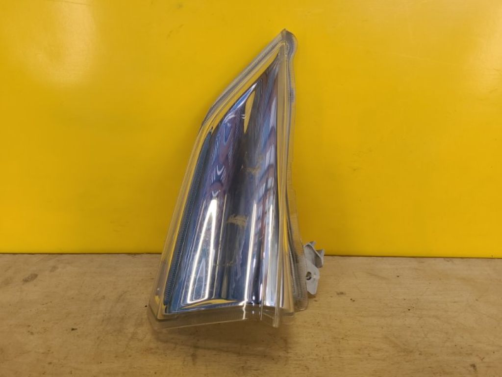 26180-3NL0A | Указатель поворота передн. прав. NISSAN LEAF 10-17