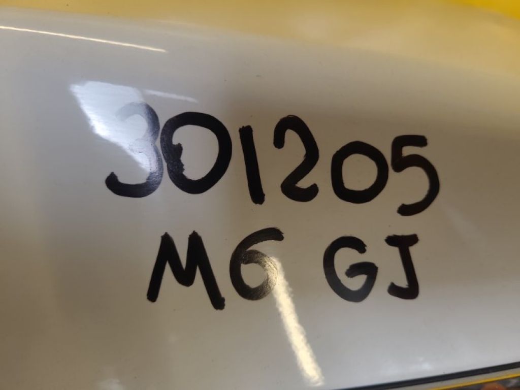 GJY1-52-61X | Крышка багажника MAZDA 6 GJ 12- - Фото 2