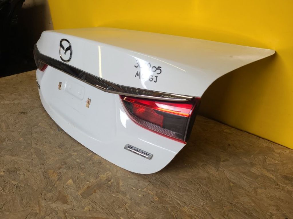GJY1-52-61X | Крышка багажника MAZDA 6 GJ 12- - Фото 4