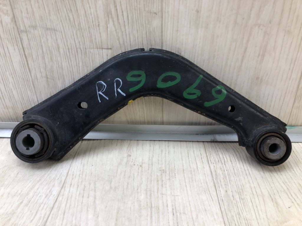 DG9Z-5500-A | Рычаг задней подвески поперечный верхний LINCOLN MKZ 13-20