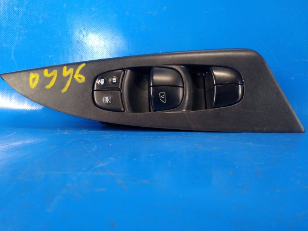 25401-3SH1A | Блок керування склопідіймачами NISSAN SENTRA B17 12-21