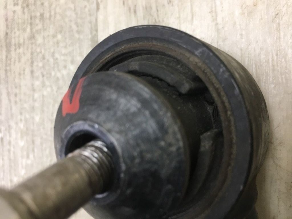 DG9Z-5K898-A | Важіль задньої підвіски нижній поперечний LINCOLN MKZ 13-20 - Фото 5