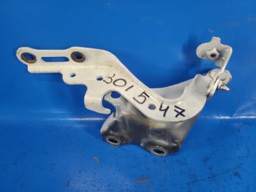 Петля капоту прав. LEXUS IS250/350 05-13