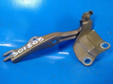 Петля капоту лів. MAZDA 6 GH 07-12