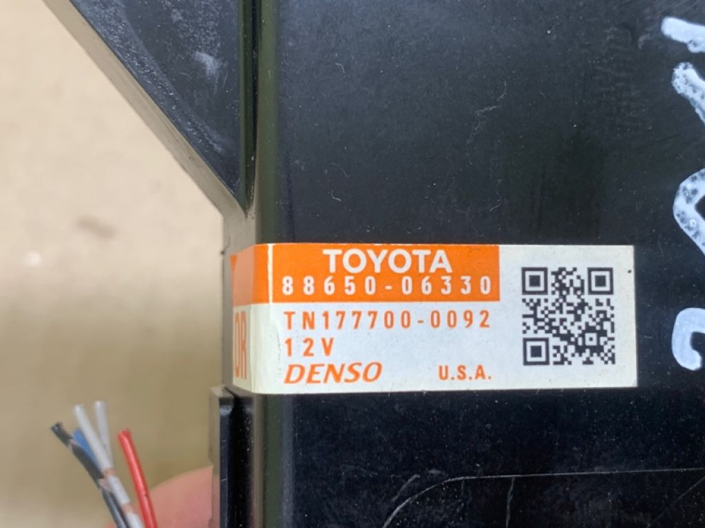 88650-06330 | Блок електронний TOYOTA CAMRY 40 06-11 - Фото 2