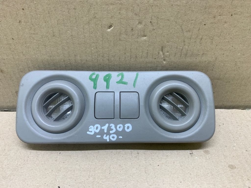 81360-30050-B0 | Плафон салона TOYOTA CAMRY 40 06-11