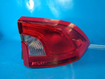 Фонарь наружный прав. VOLVO S60 10-13