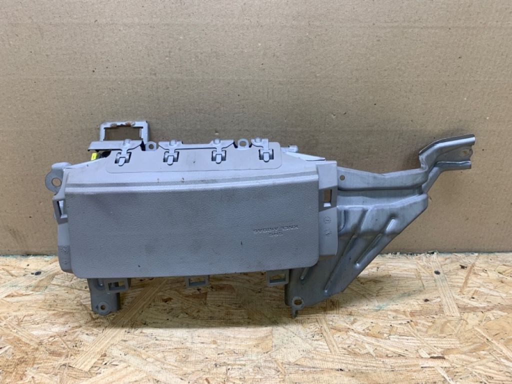 73900-06010-B1 | Подушка безопасности в колени лев. TOYOTA CAMRY 40 06-11