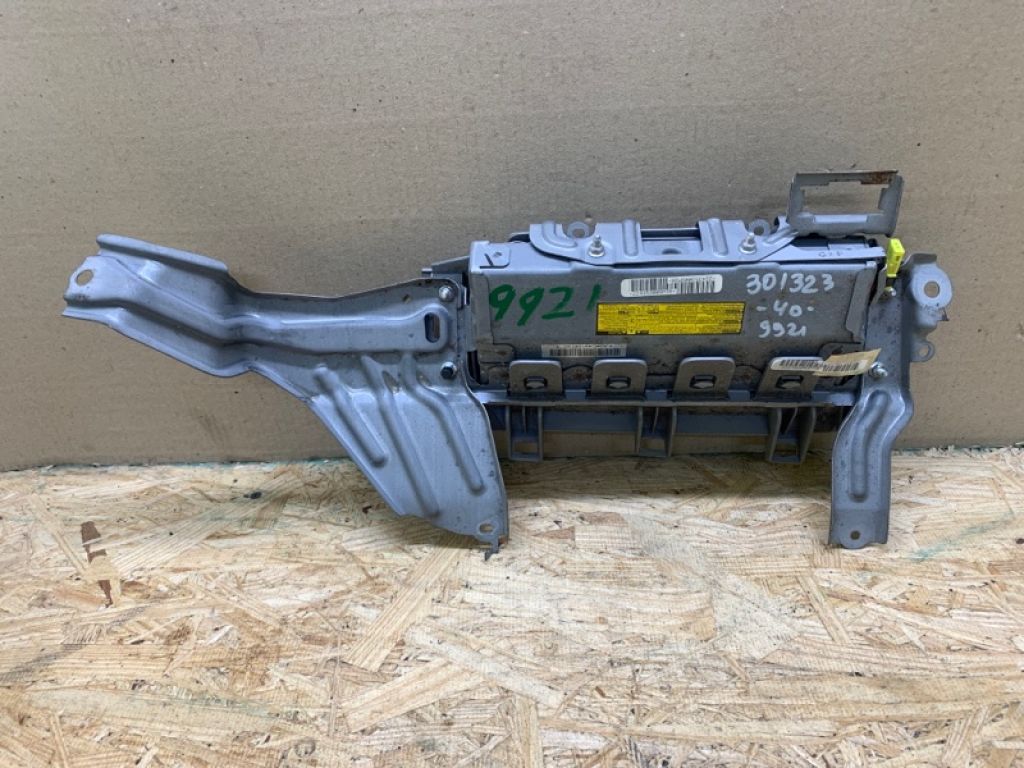 73900-06010-B1 | Подушка безопасности в колени лев. TOYOTA CAMRY 40 06-11 - Фото 2