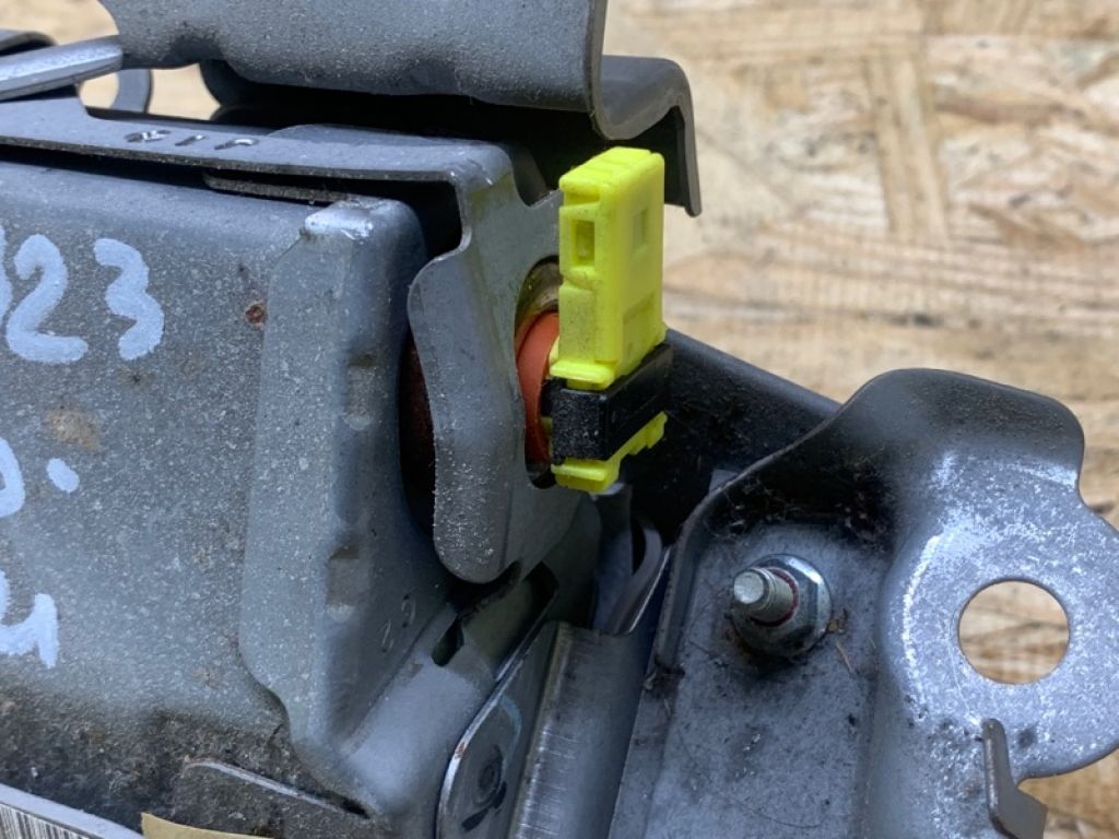 73900-06010-B1 | Подушка безопасности в колени лев. TOYOTA CAMRY 40 06-11 - Фото 3