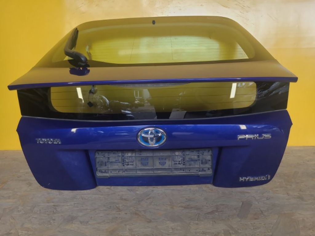 6700547450 | Кришка багажника TOYOTA PRIUS 16-