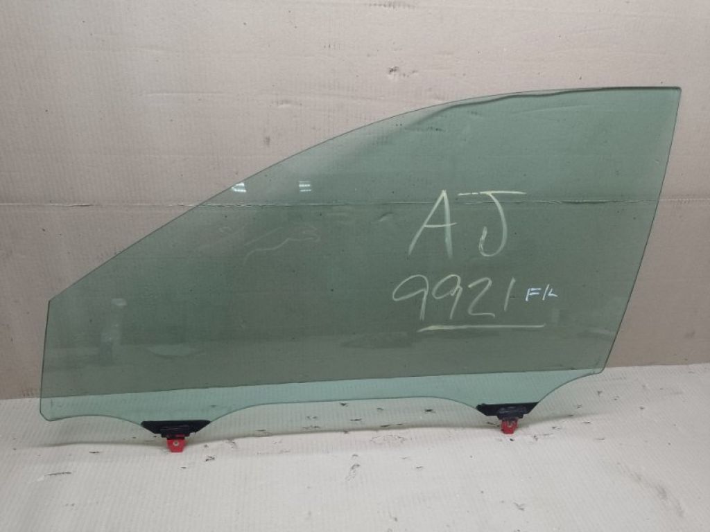 68102-06080 | Стекло двери передн. лев. TOYOTA CAMRY 40 06-11