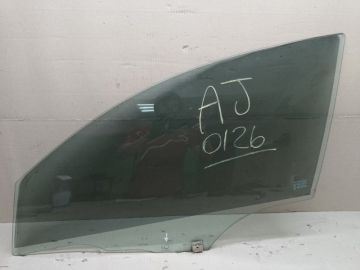 Скло дверей передн. лів. MAZDA 3 BK 03-08