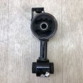 113503LM0A | Подушка двигуна задн. прав. NISSAN NV200 USA 13- - Прев'ю 2