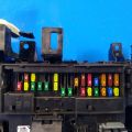 JR3Z-15604-B | Блок предохранителей салон FORD MUSTANG 15- - Превью 3