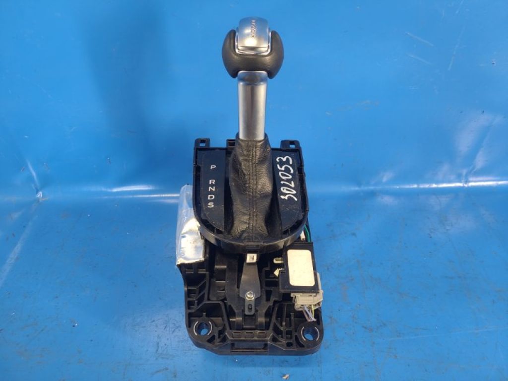 JR3Z-7210-AH | Кулиса АКПП FORD MUSTANG 15-