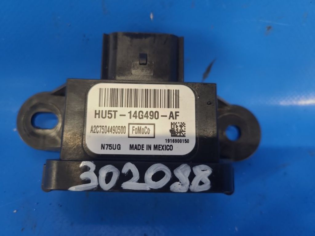 HU5Z-14G490-C | Блок керування бортовою мережею FORD MUSTANG 15-