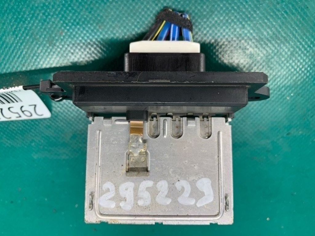 GK3J-61-B15A | Резистор пічки MAZDA 6 GG 02-07