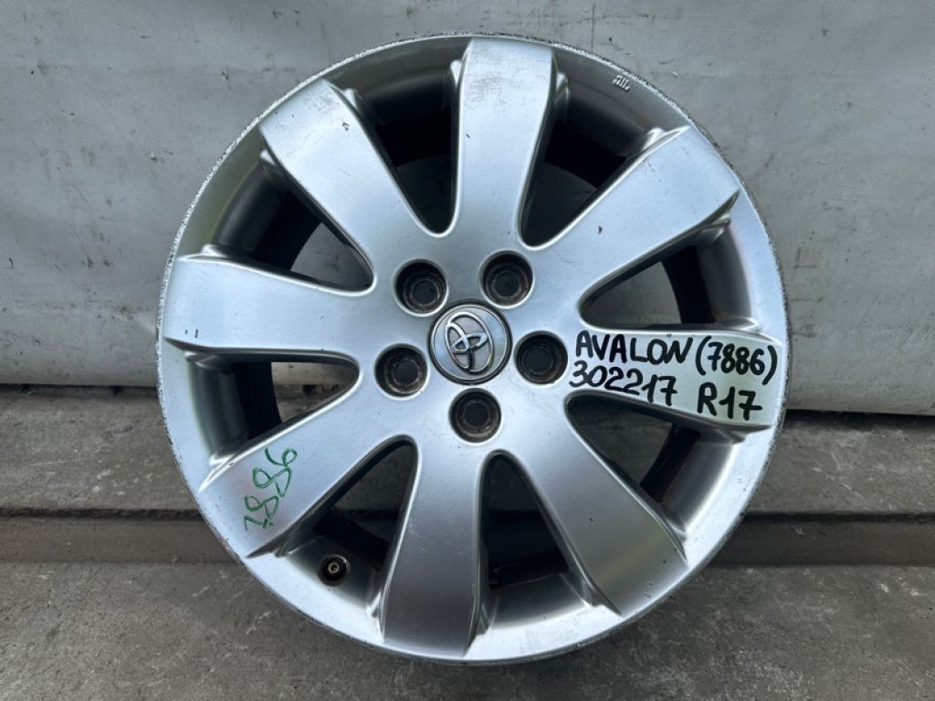 42611-AC090 | Диск R17 TOYOTA AVALON 05-12