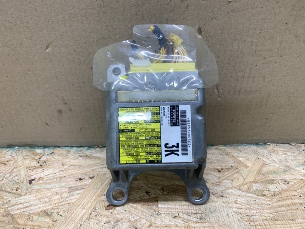 89170-06200 | Блок управления AIRBAG TOYOTA CAMRY 40 06-11