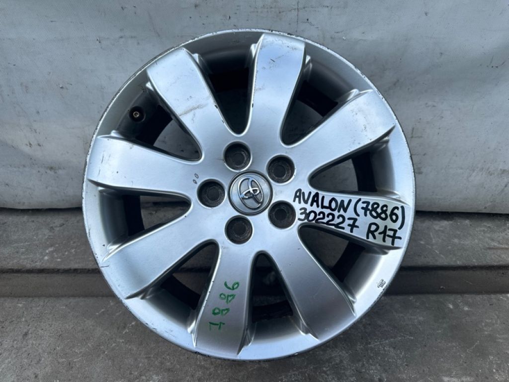 42611-AC090 | Диск R17 TOYOTA AVALON 05-12