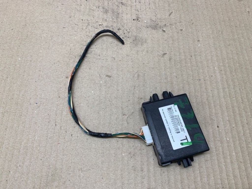 89784-06011 | Блок иммобилайзера TOYOTA CAMRY 40 06-11 - Фото 2