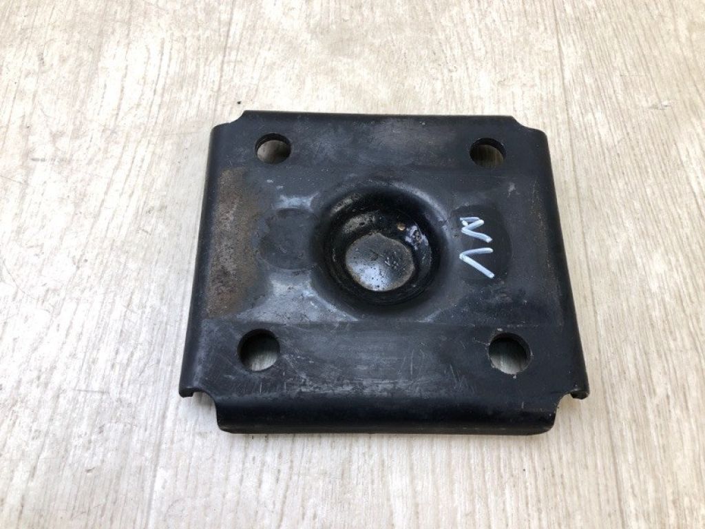 550523LM0B | Крепление рессоры NISSAN NV200 USA 13-