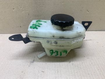 Бачок главного тормозного цилиндра TOYOTA CAMRY 40 06-11