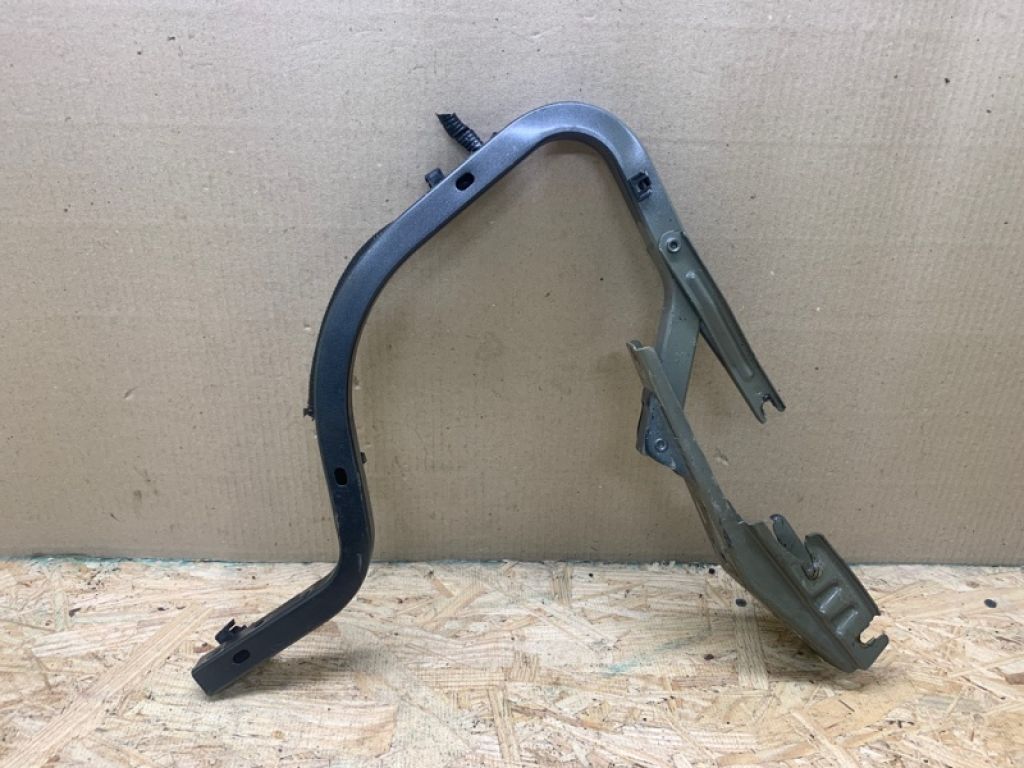64510-06030 | Петля крышки багажника TOYOTA CAMRY 40 06-11