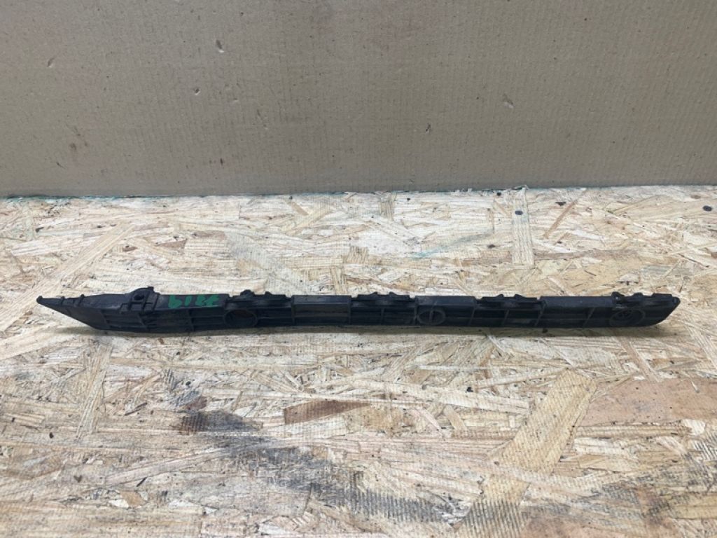52158-06010 | Кронштейн заднего бампера лев. TOYOTA CAMRY 40 06-11