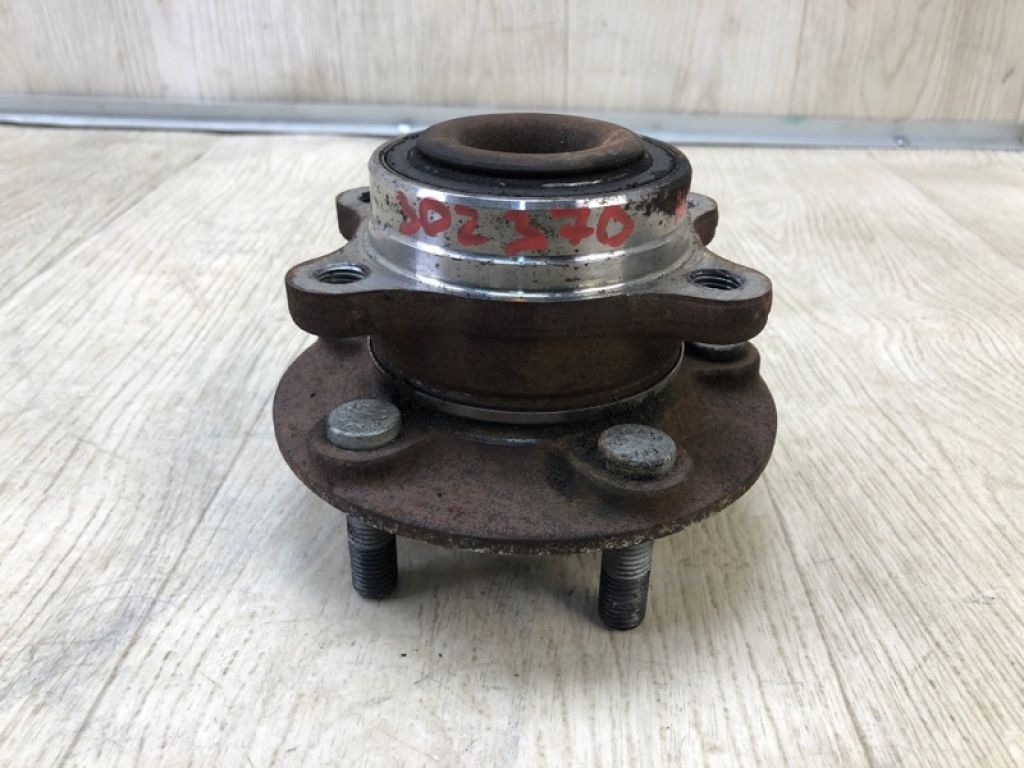 DG9Z-1104-U | Ступица задн. LINCOLN MKZ 13-20