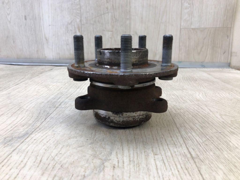 DG9Z-1104-U | Ступица задн. LINCOLN MKZ 13-20 - Фото 3