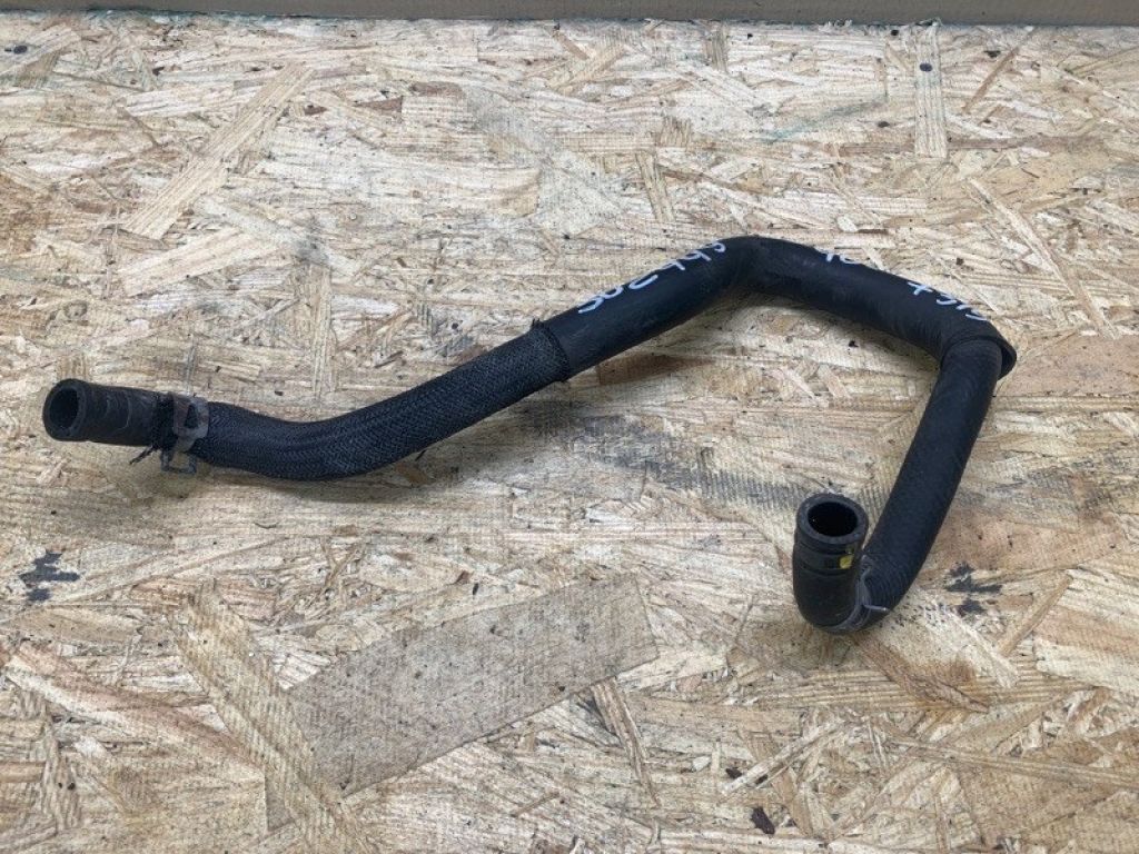 G9225-33020 | Патрубок системи охолодження TOYOTA CAMRY 40 06-11