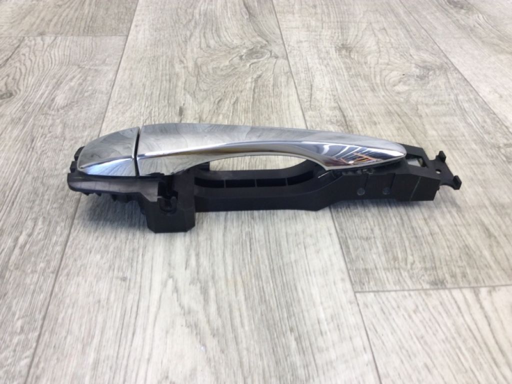 826403TA0A | Ручка двері зовнішня задн. прав. NISSAN ALTIMA L33 12-18