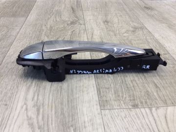 Ручка двері зовнішня задн. прав. NISSAN ALTIMA L33 12-18