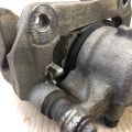 BE8Z-2B120-AA | Суппорт тормозной передн. прав. FORD FIESTA 08-17 - Превью 6