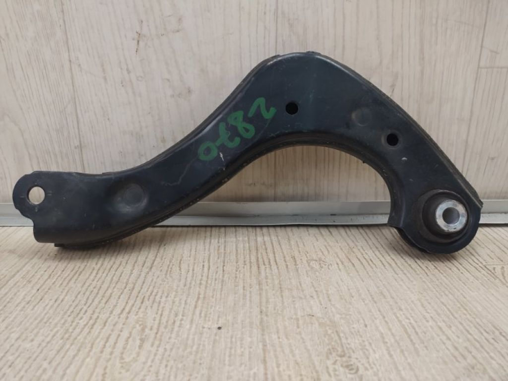 4877006010 | Рычаг задней подвески поперечный верхний прав. TOYOTA CAMRY 70 17- - Фото 2